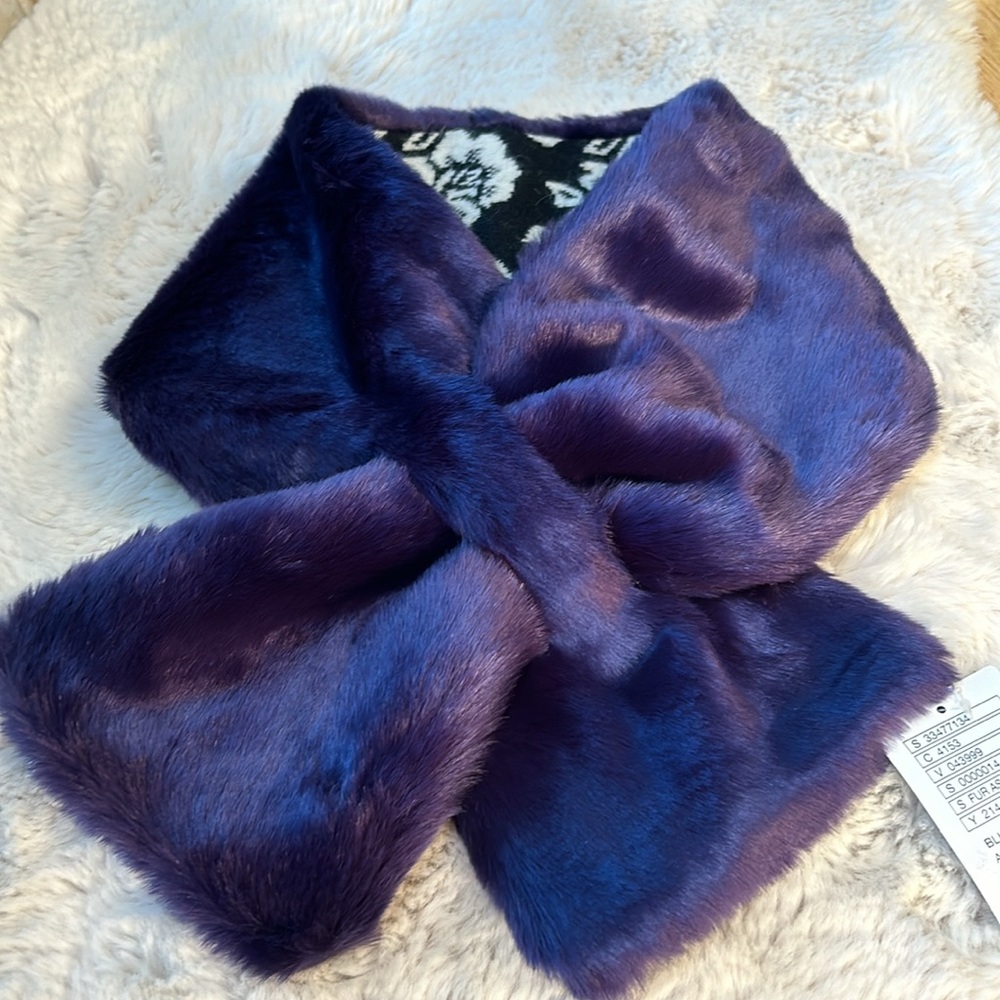 Anthropologie Reversible Faux Fur Scarf  NWT